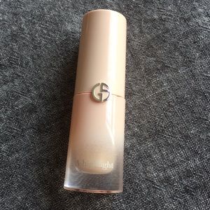 Giorgio Armani Beauty A-Line Liquid Highlighter